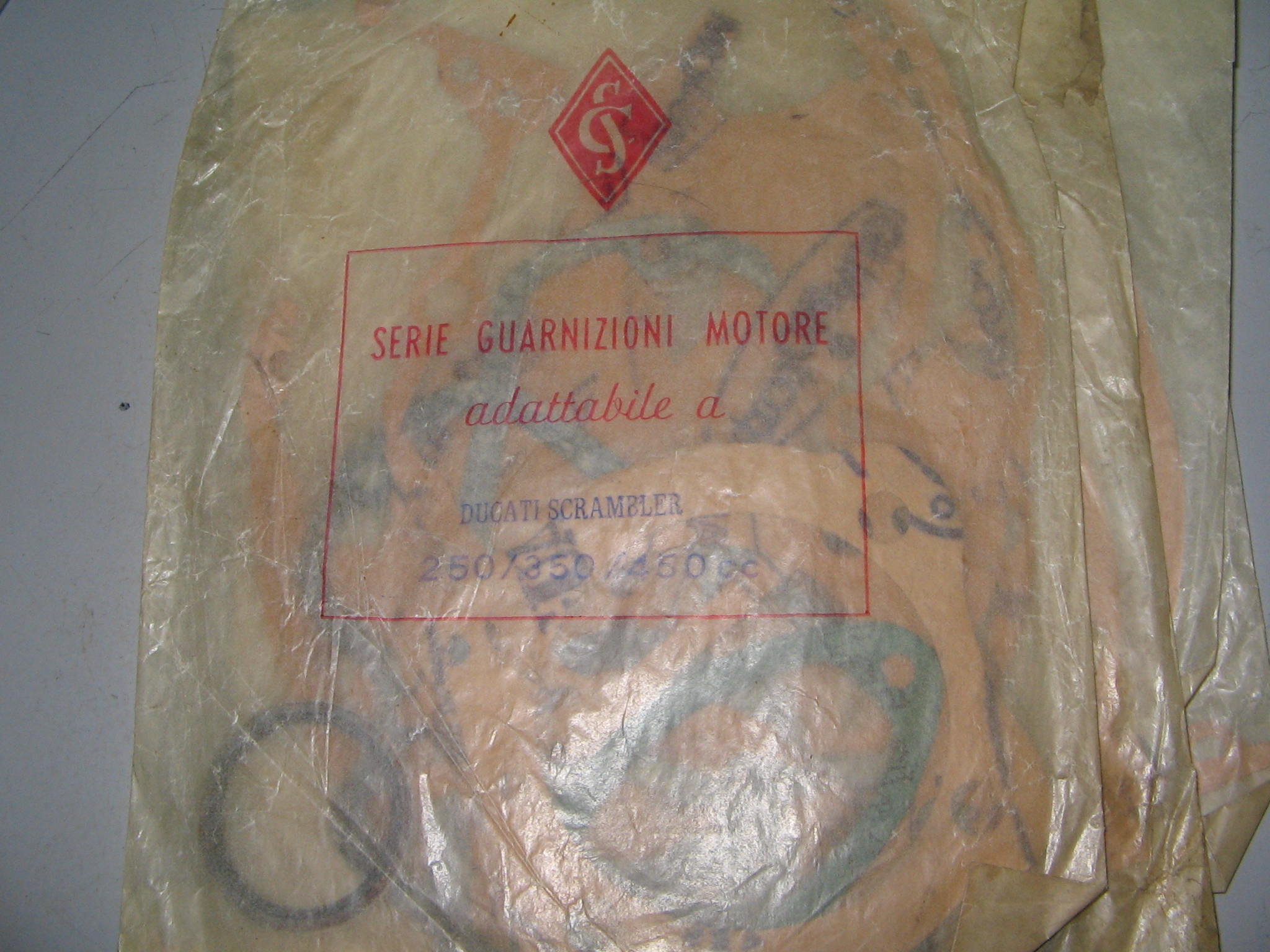 DUCATI SCRAMBLER 250--350--450.--N.6010